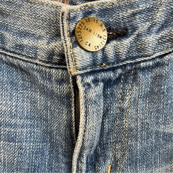 Current/Elliott The Bootcut Super Loved Repair Light Wash Destroyed Flare Jeans - Picture 8 of 14